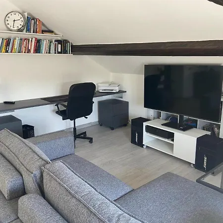 Apartment Rooftop Openspace With Balconies Parking And Bbq *