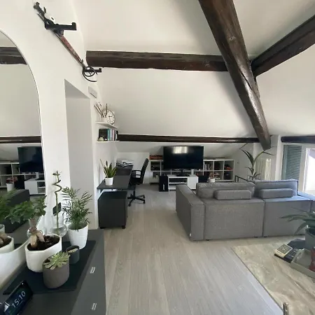 Rooftop Openspace With Balconies Parking And Bbq Apartment