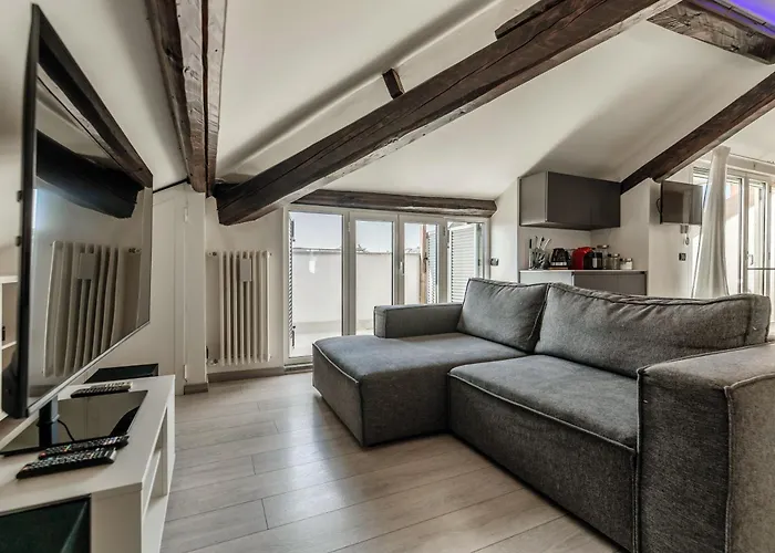Daire Loft Rooftop In - 3 Terraces Park Ac Bbq Como